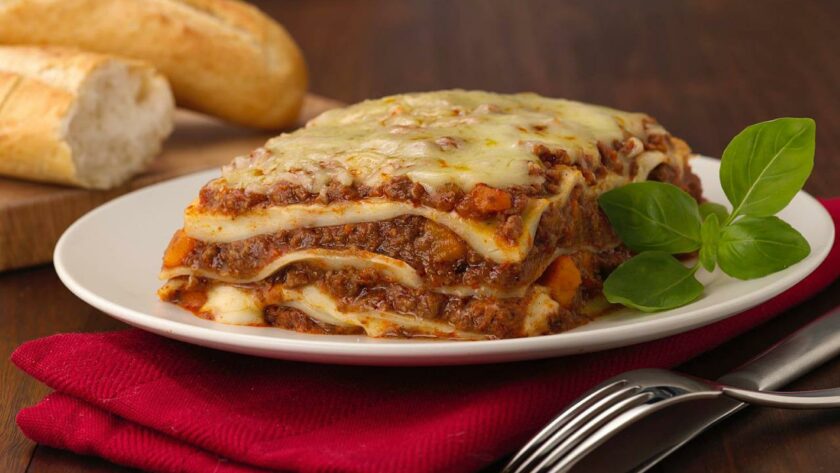 food, lasagna, pasta-5987888.jpg